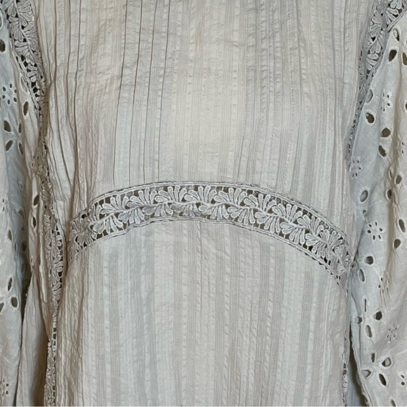 POL Long Sleeve Lace Eyelet Blouse Top Seafoam Women’s Size Small Bohemian Boho - Picture 3 of 8